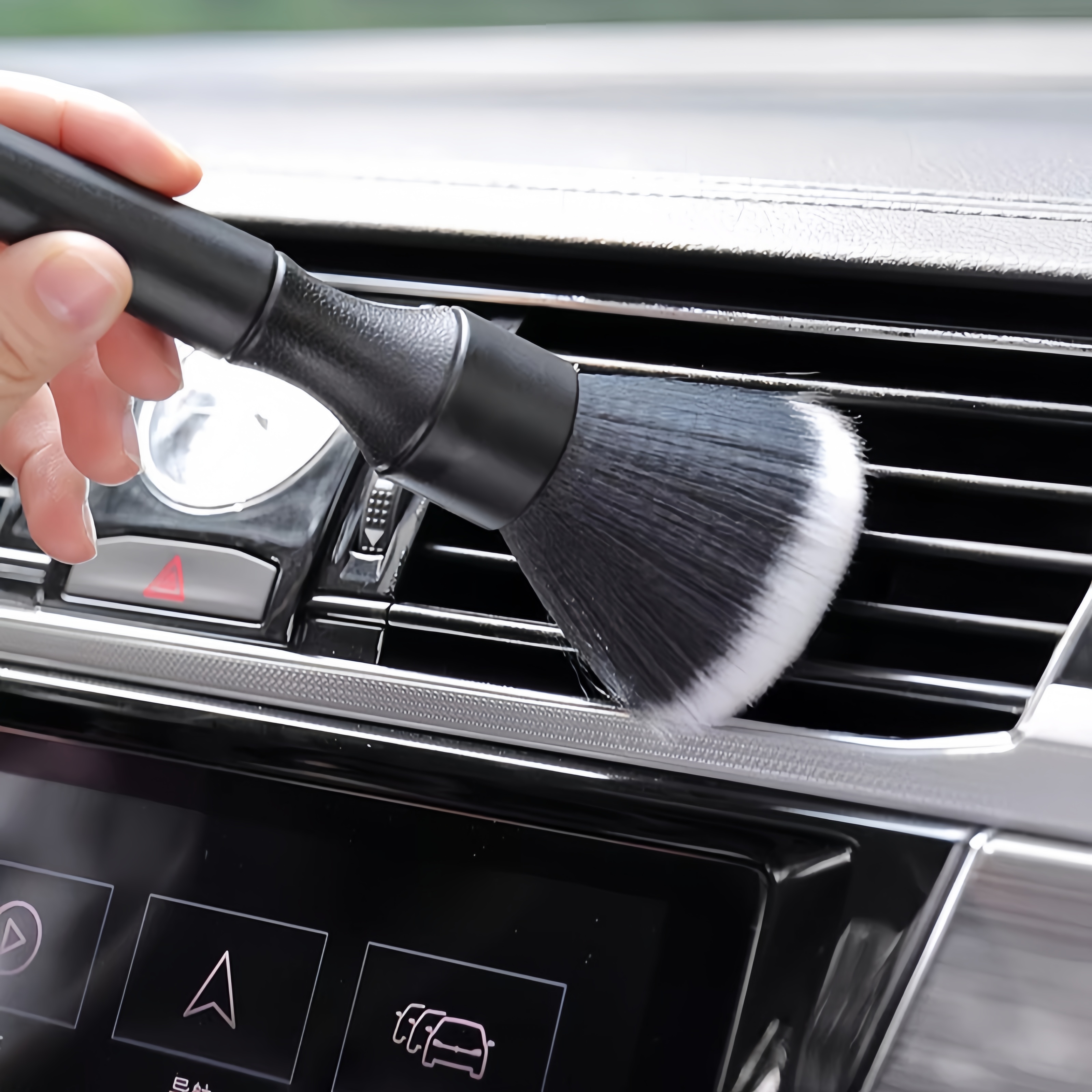 Car cleaning brush, car interi - đánh giá và giá Dirt Brush Interior